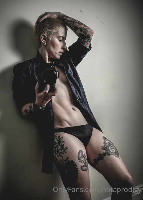 japanische solo-onlyfans hd heiße galerie