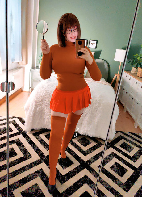 sexy blonde onlyfans exklusive erotische archiv