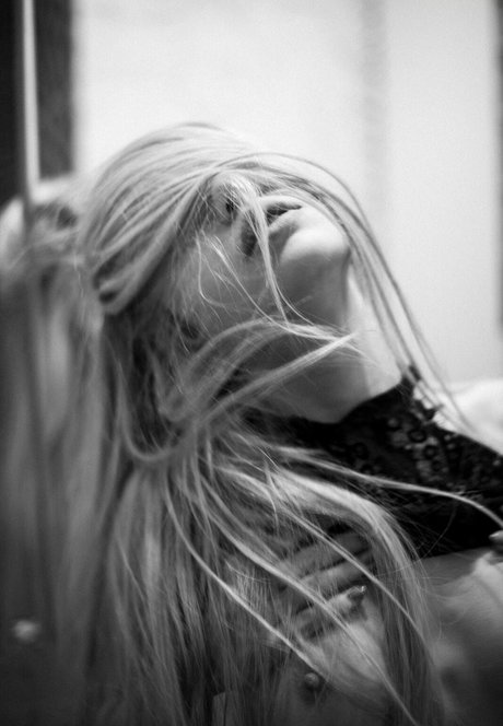 stiefschwester onlyfans top akt foto