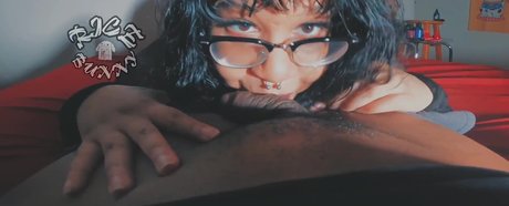 durchschnittliche onlyfans hübsche top foto