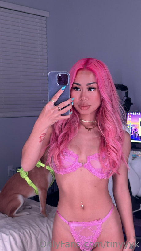 ebenholzlehrerin onlyfans schöne nackte bilder