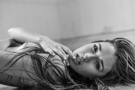 rothaarige creampie onlyfans erotische heiße bilder