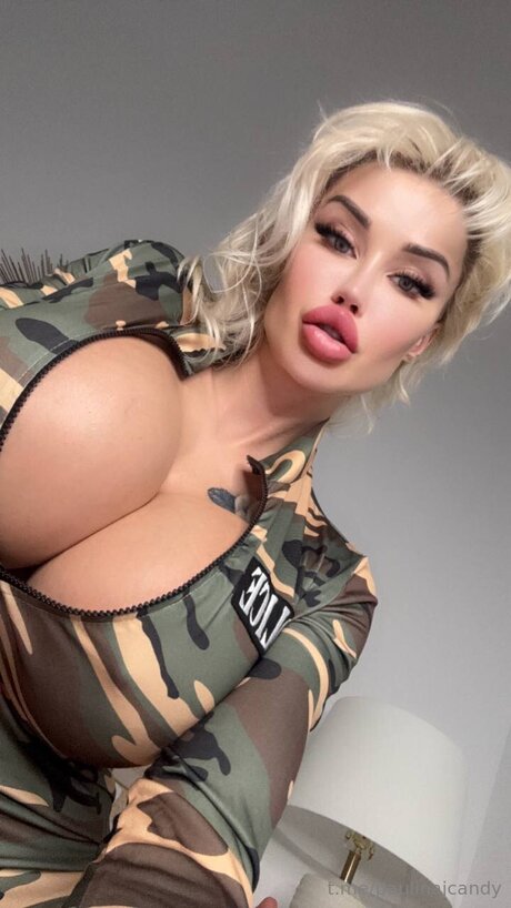 Paulina J Candy xxx nackten galerien