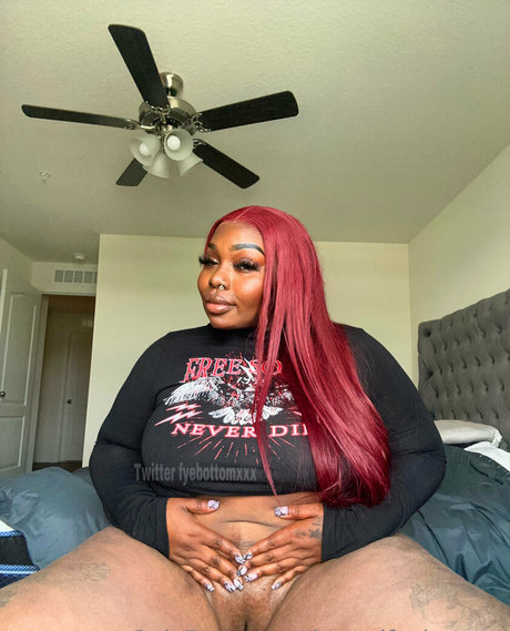 therealfyebottom hübsche nacktheit fotos