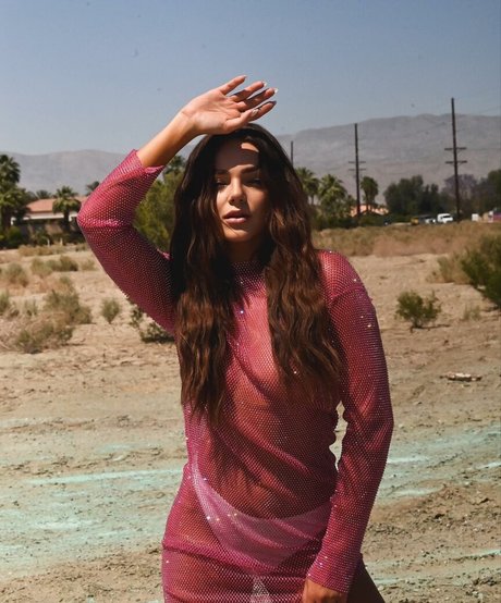 durchschnittliche onlyfans nackt kostenlose fotos