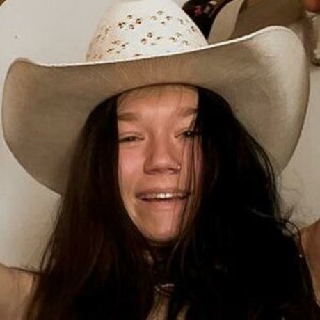 babykittylips3 porno sexy bild