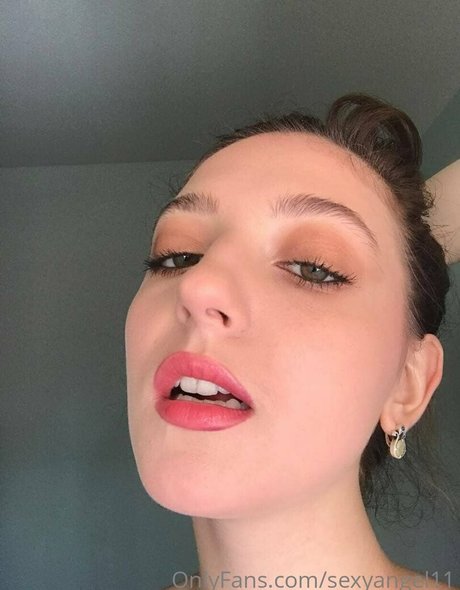 zierliche milf onlyfans kostenlose pornografische fotos