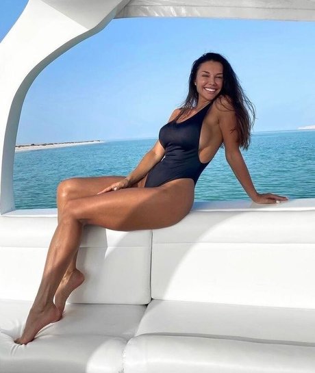 asiatische top-onlyfans kunst schöne galerien