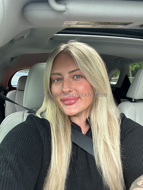 Miss Thick N Tatted xxx erotische foto