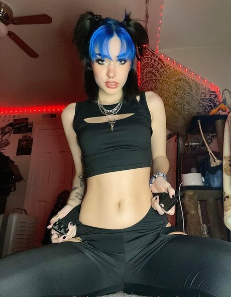 dünnes model onlyfans erotische nacktheit galerien