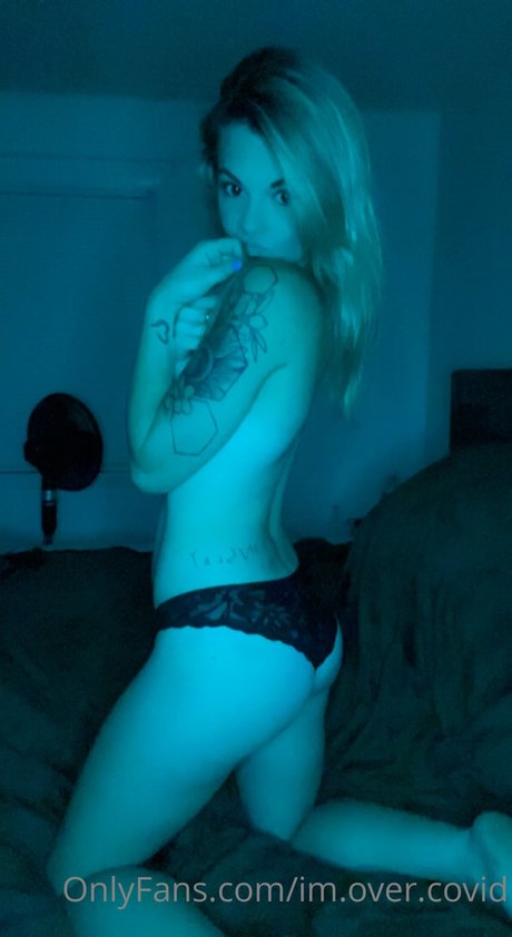 asiatisches teen solo onlyfans freie nackte archiv