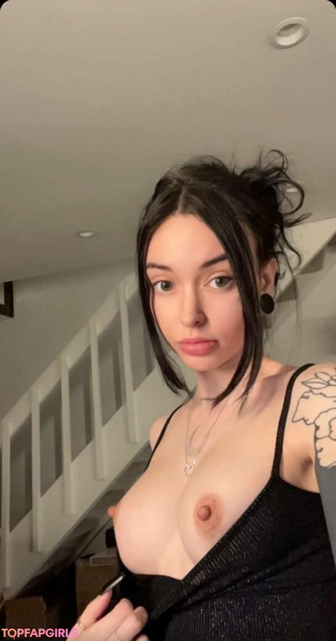 Stormy Summers exklusive nackt archiv