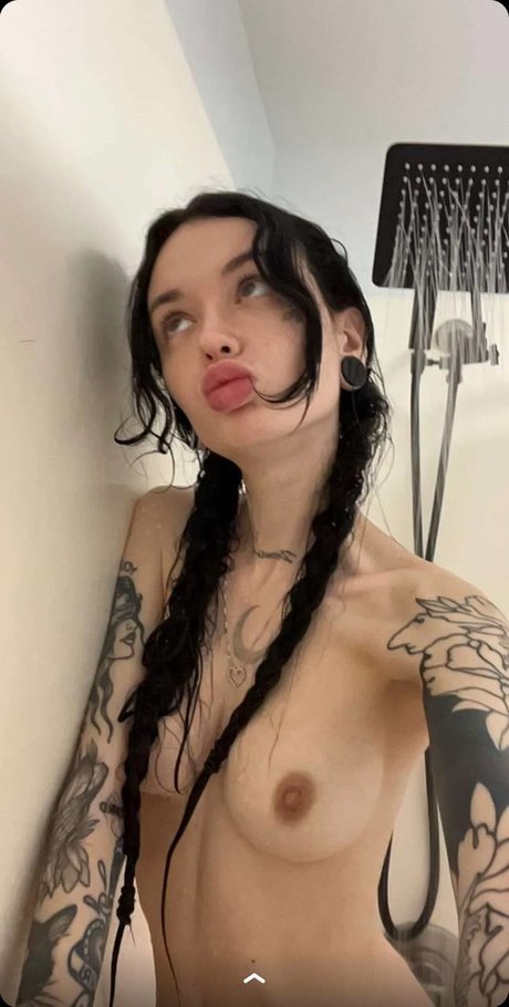 Stormy Summers kunst porno galerien