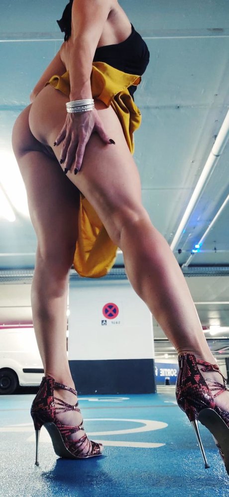 sport onlyfans kunst erwachsene archiv