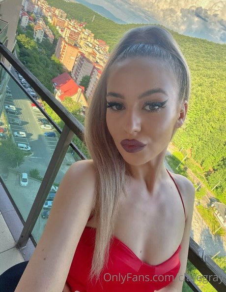 maskenbildnerin onlyfans nacktheit kunst foto