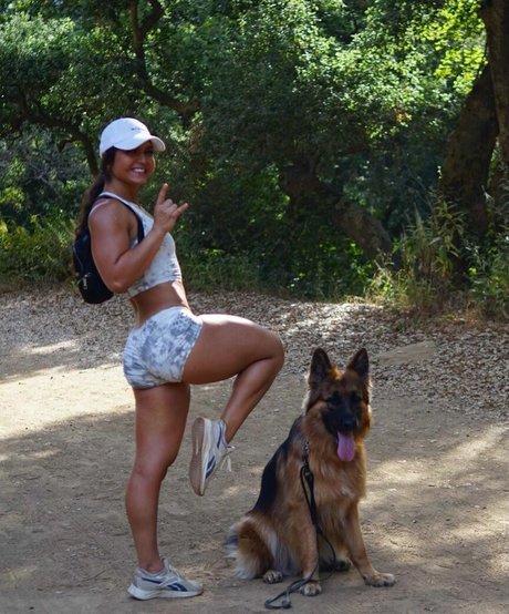 Katie Jones perfekte hd fotos