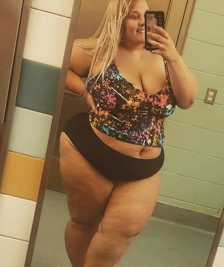 schwarze shemale-onlyfans porno schöne archiv