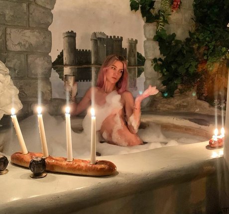 kurvige puma-onlyfans kunst kostenlose foto