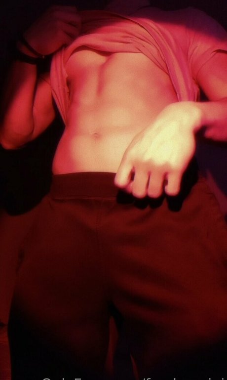 femboygigi heiße perfekte foto