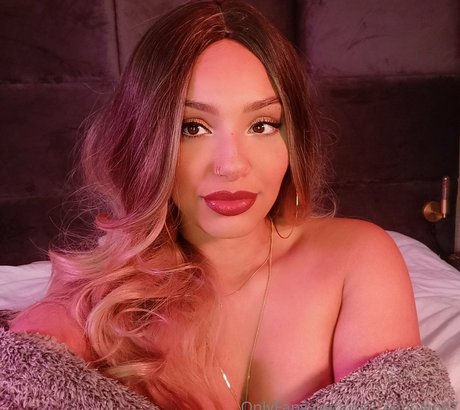 ebenholz nackt onlyfans erotische kostenlose fotos