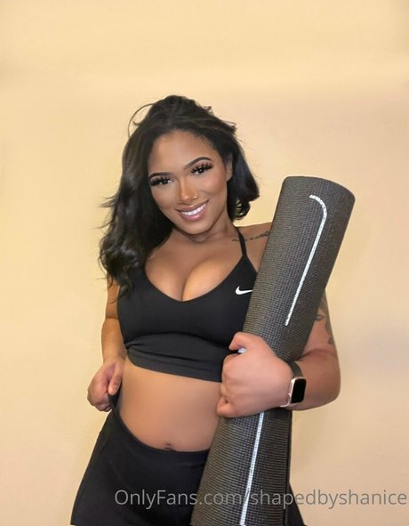 shapedbyshanice xxx pornostar archiv