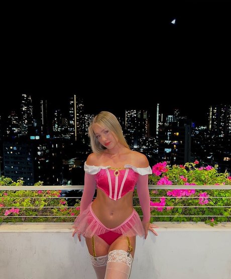 Keira Jackson kostenlose sexy foto