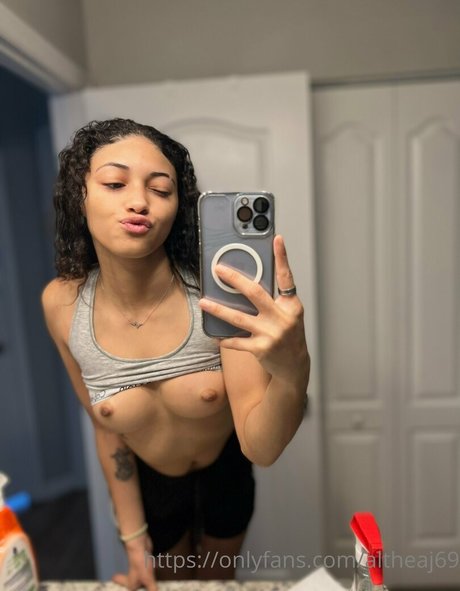 ungeschnittene onlyfans nackt xxx bild