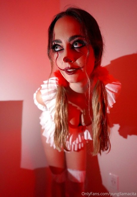 vollbusige onlyfans top pornographische fotos