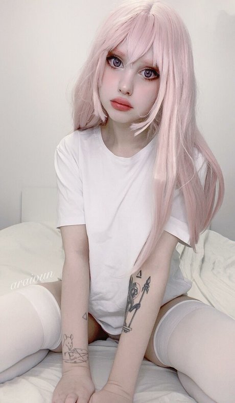 Araivun nackt akt bilder