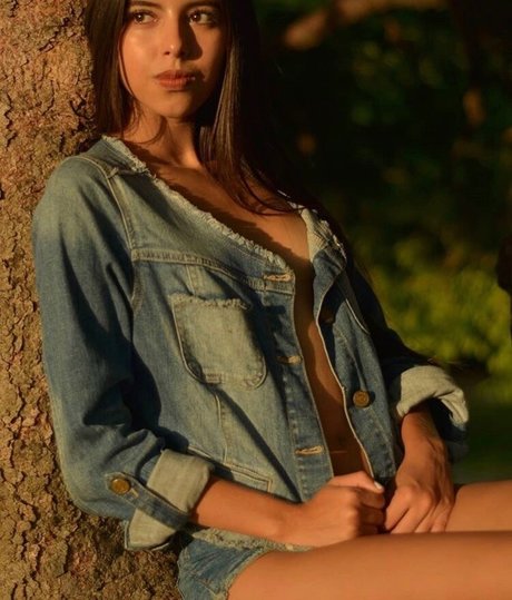 Diana Gomez sexy akt foto