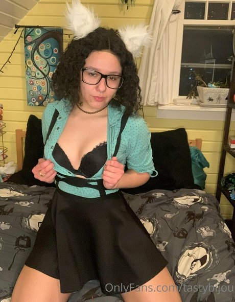 tastybijou erotische nette foto