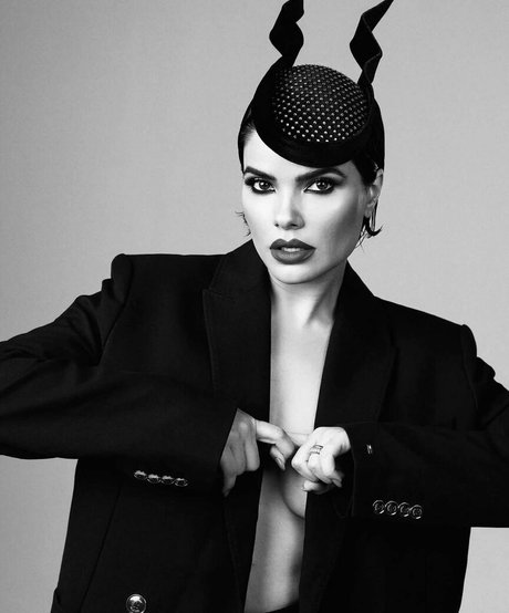 Vanessa Giacomo heiße freie galerien