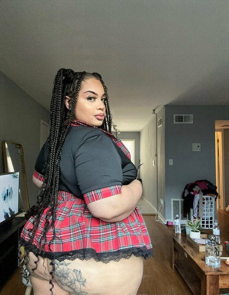 officialhhoneybee schauspielerin sexy archiv