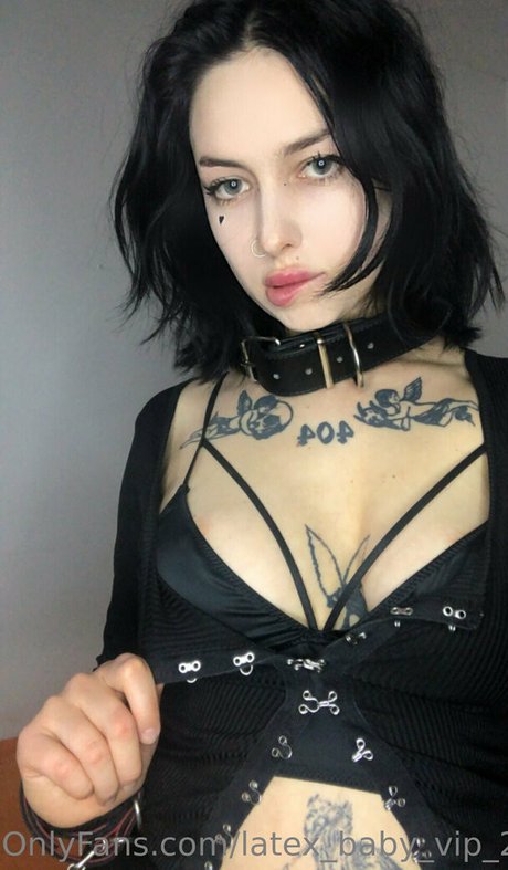 joi teen onlyfans erotische hd foto