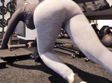 amateur-latina-onlyfans erotische top foto