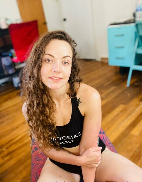 jonnynjune heiße kunst galerie