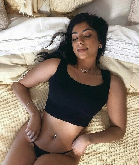 Iman Moosa top nacktheit galerien