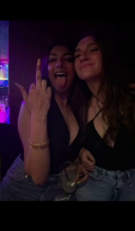 Iman Moosa exklusive nackt galerien