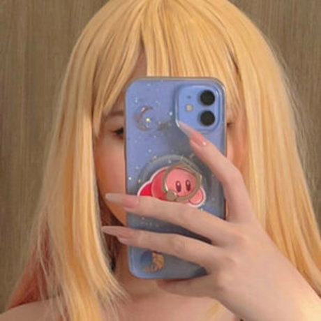 kleiner schwanz shemale onlyfans nackten bild