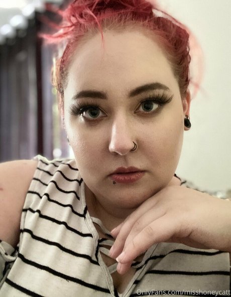 misshoneycatt model archiv