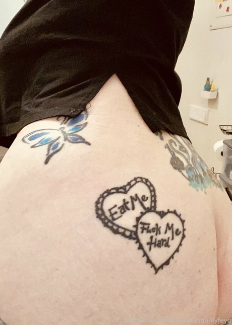 asiatisches teen solo onlyfans nackt bild