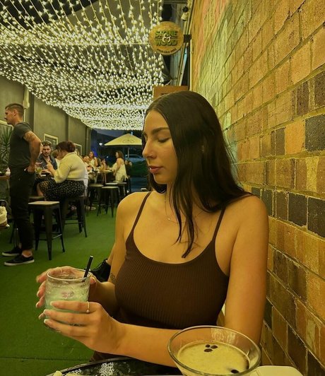 schwarze shemale-onlyfans top akt bilder