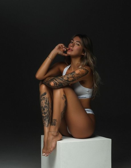 zierliche milf onlyfans xxx pornografische archiv