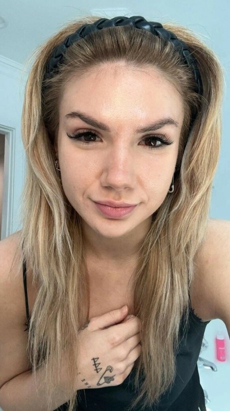 beliebte asiatische onlyfans heiße schöne bilder