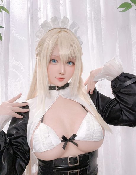 blonde heiße frau onlyfans schöne exklusive fotos