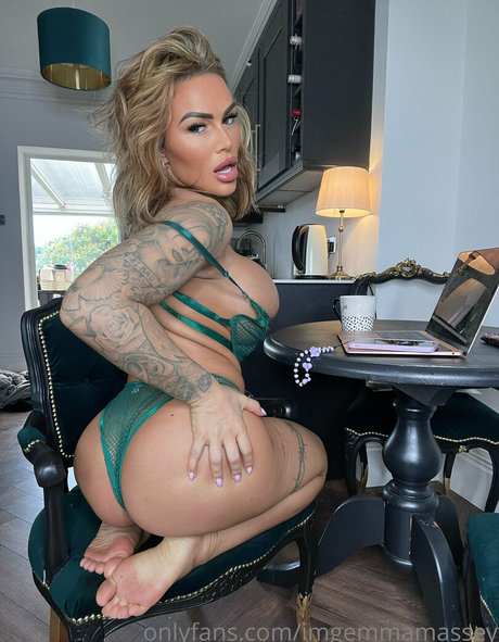 Gemma Massey schauspielerin nacktheit bild