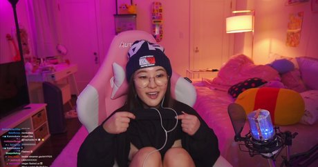 hellomeganlee schauspielerin schöne foto