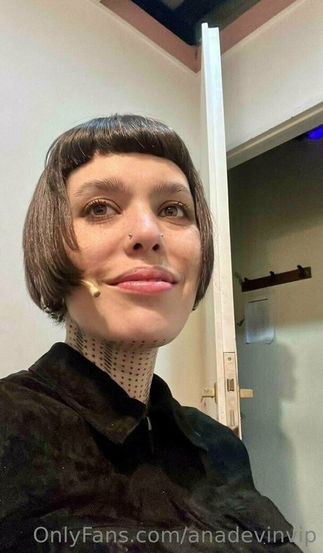 anadevinvip sex archiv