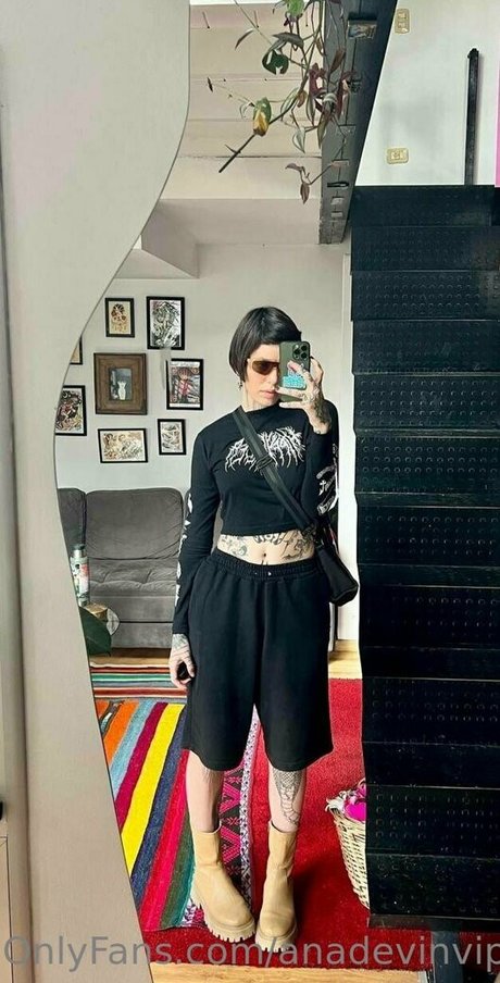 anadevinvip nackt beste archiv