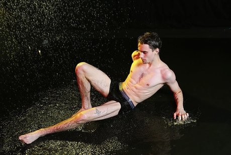 Justin Corvel hd nacktheit foto